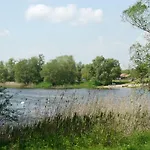 Teichblick * Trebel